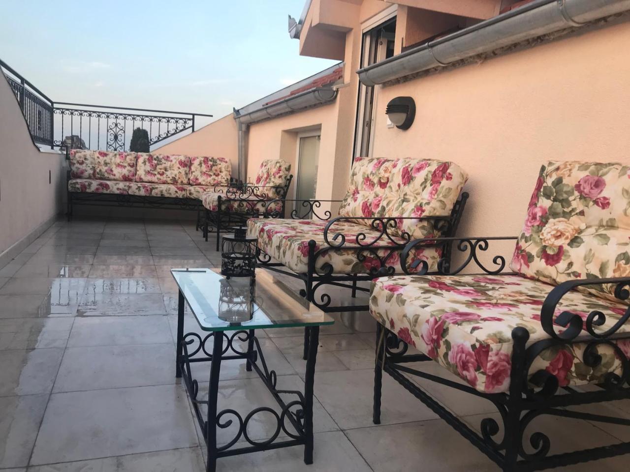 New And Nice Apartments Kragujevac Extérieur photo