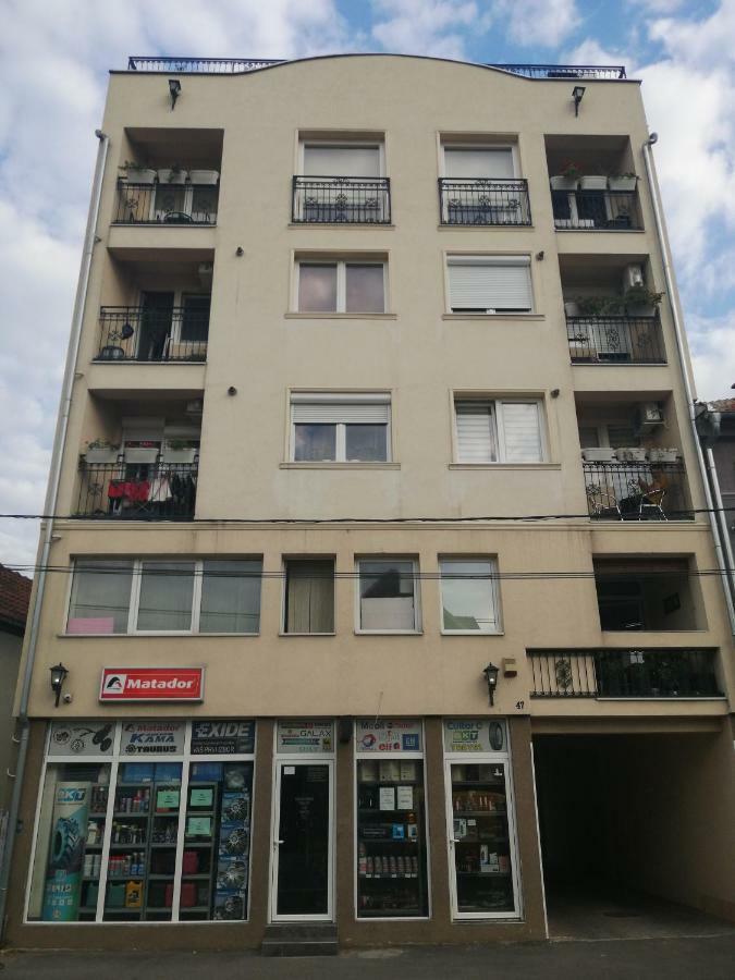 New And Nice Apartments Kragujevac Extérieur photo